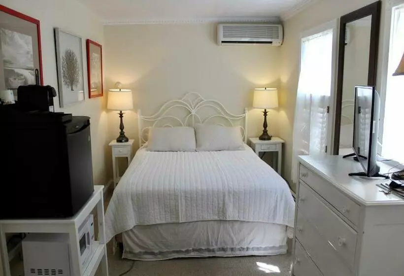 Hotelli West Tisbury Inn