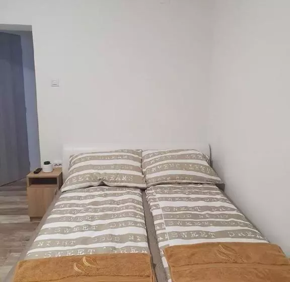 ペンション Hócza House Poroszló