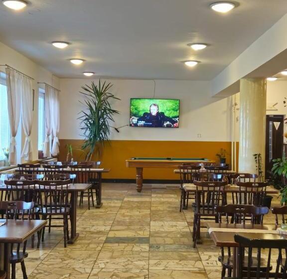 פנסיון Turistická Ubytovňa Hornád