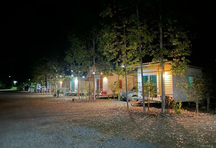 Resort Baan Pak Wangthong