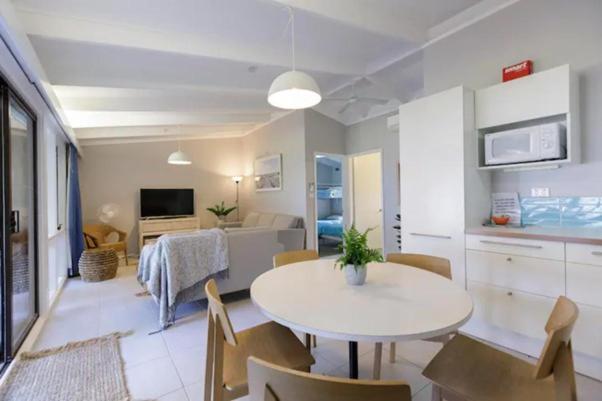 Курорт Sandpiper On Smiths Lake