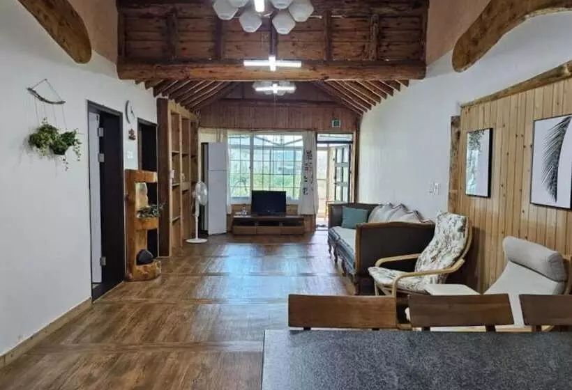 Retkeilymaja Damyang Songjukheung Pension