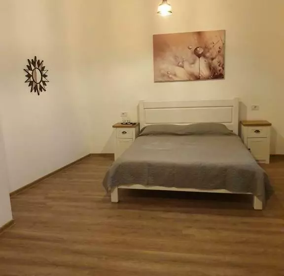 Retkeilymaja Han Dunarea