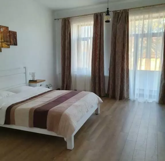 Retkeilymaja Han Dunarea