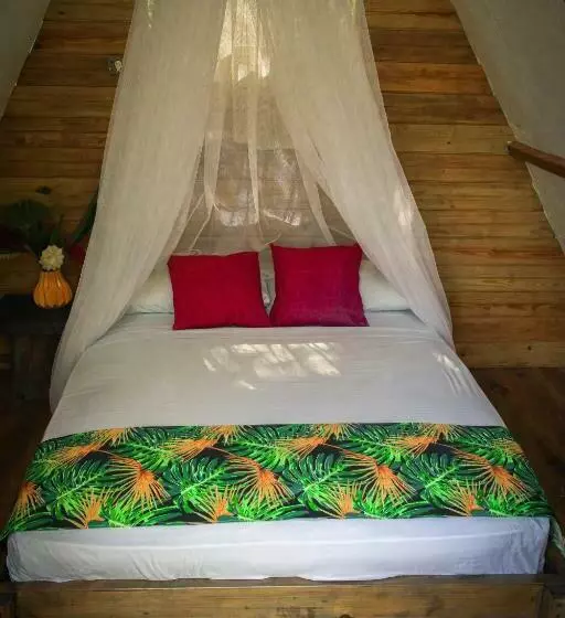 ユースホステル Restaurante, Hostal Y Spa Mama Neyumun