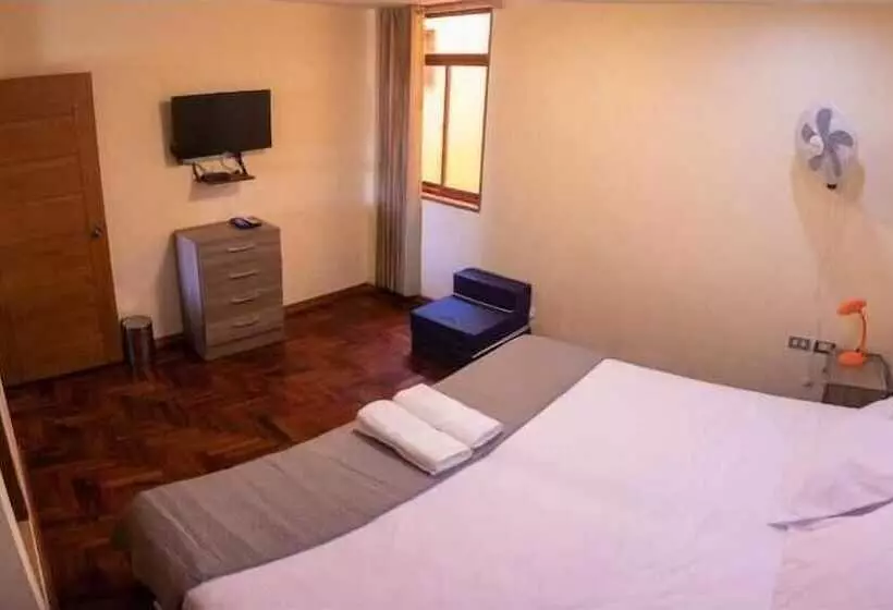 ベッドアンドブレックファースト Casa Huéspedes Pimentel