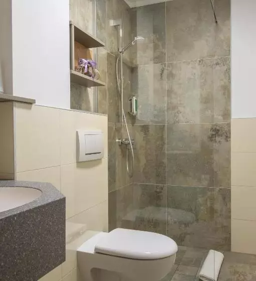 Aamiaismajoitus (B&B) Lorenzer Schlafstubn/haus Wanderl