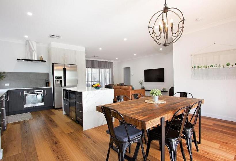 צימר The Clyde Greenock