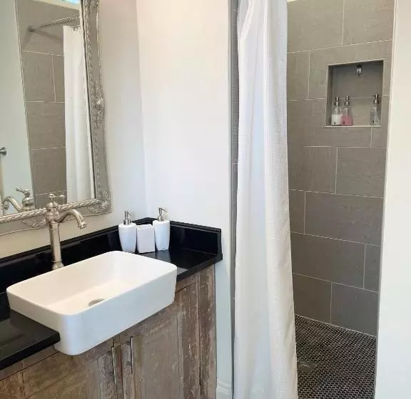 Gillen House Bed And Breakfast