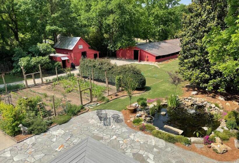 Gillen House Bed And Breakfast