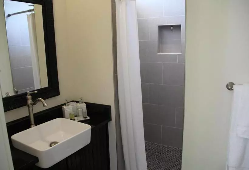 Gillen House Bed And Breakfast