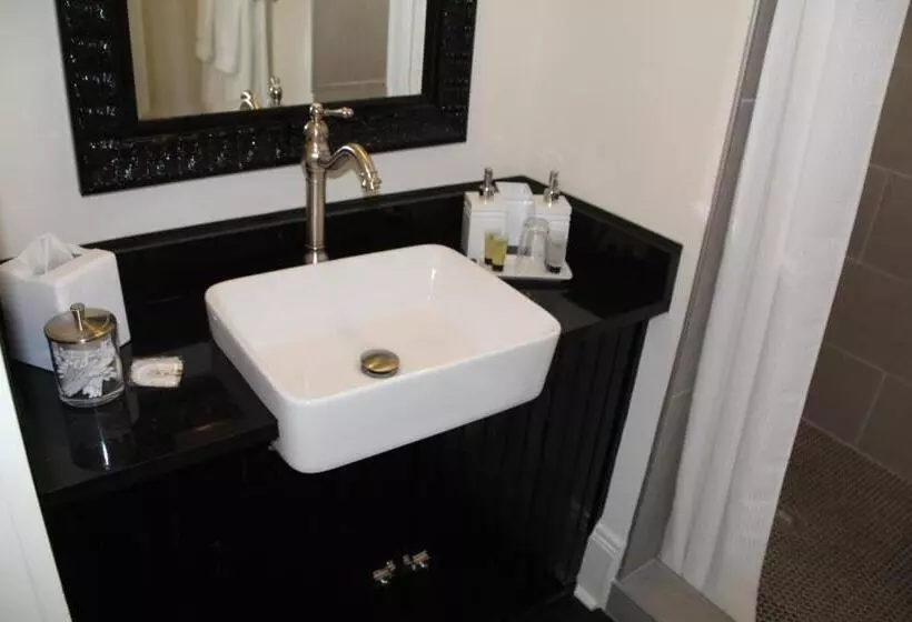 Gillen House Bed And Breakfast