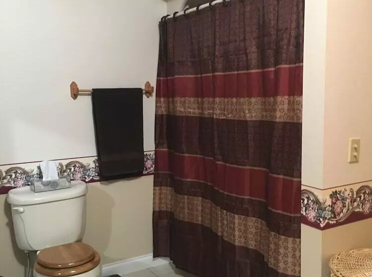 Grabers Green Gables B&b