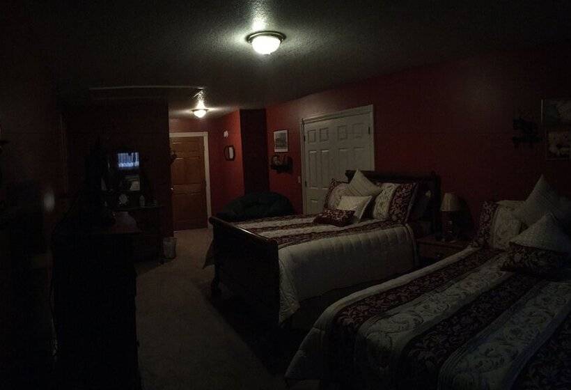 Grabers Green Gables B&b