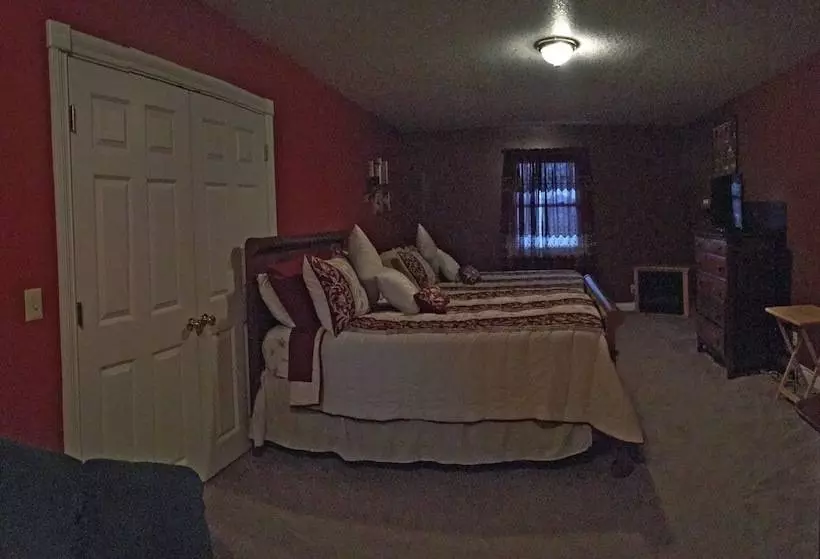 Grabers Green Gables B&b