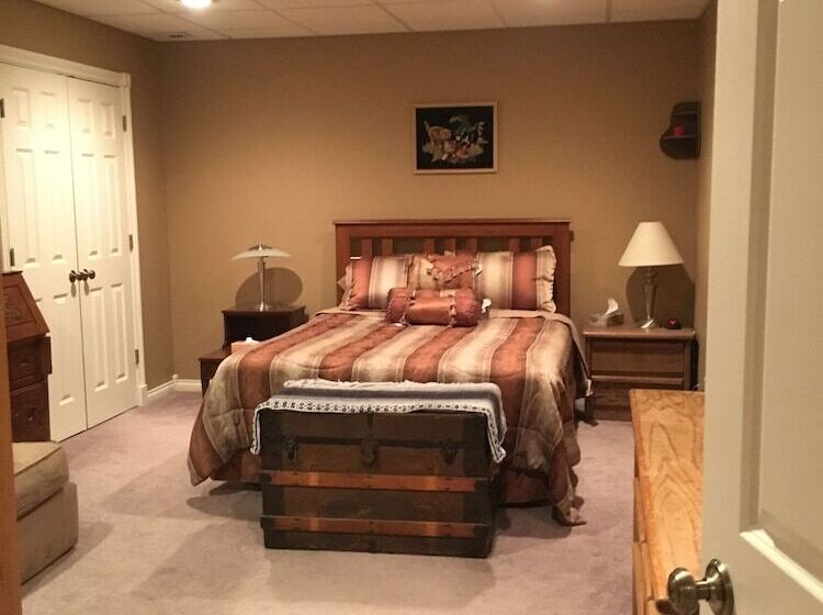 Grabers Green Gables B&b