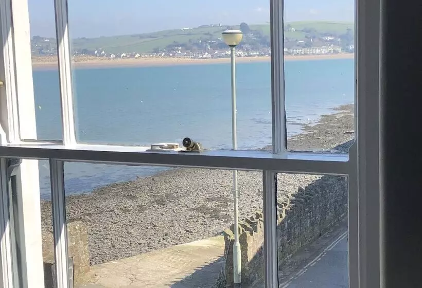 Hotel The Royal George