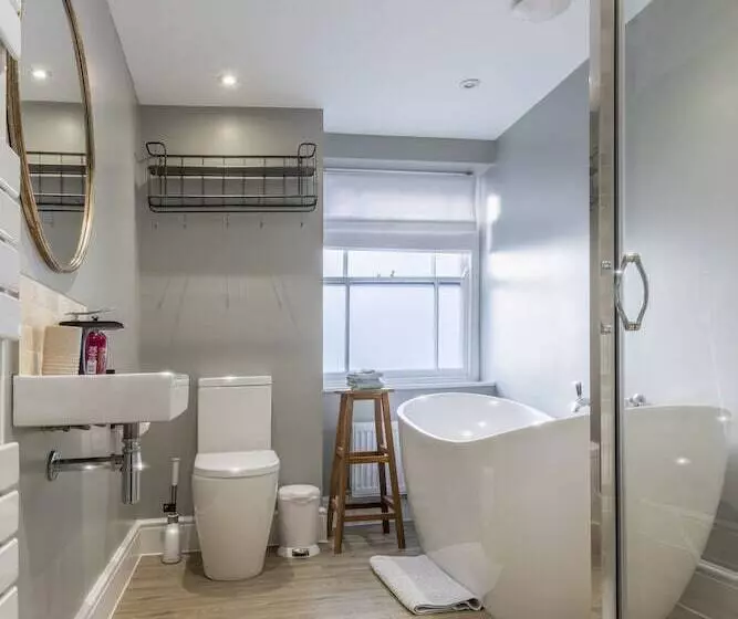 Hotel The Royal George