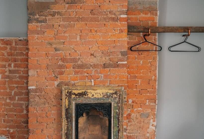 Hotel The Royal George