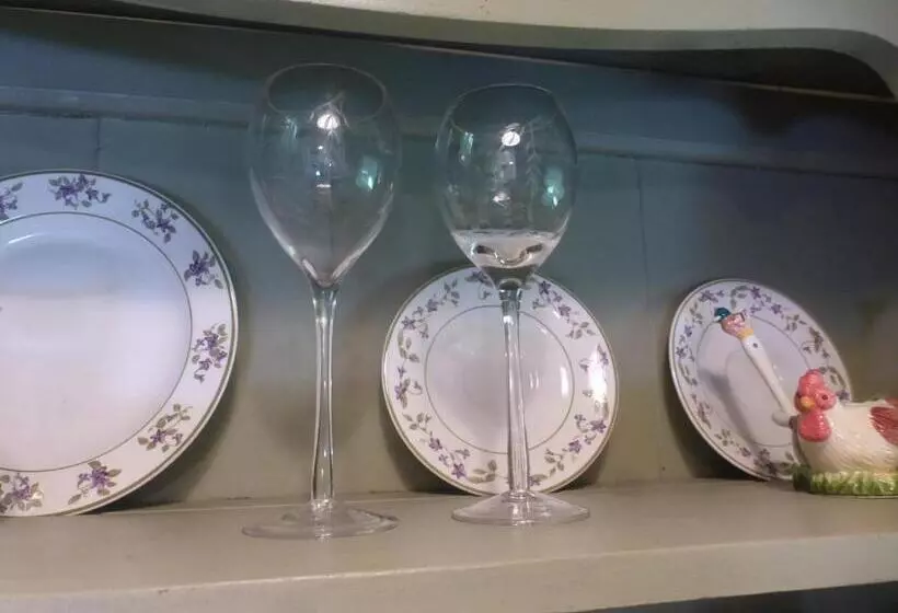 Mulberry Lavender Farm And B&b