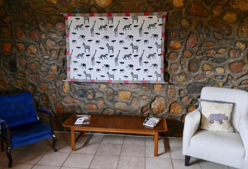 Pension Adonsonia Lodge