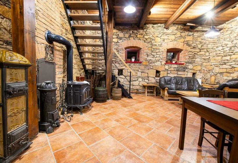 膳宿费 Ave Restaurant