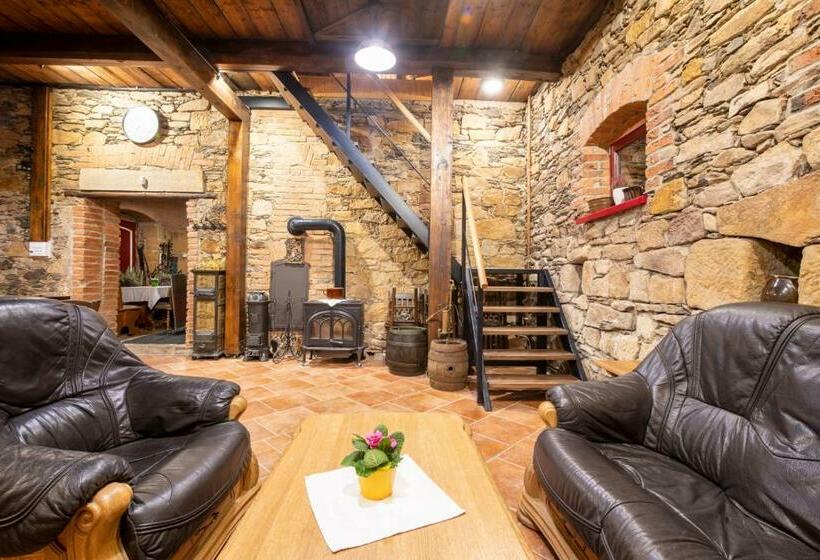 膳宿费 Ave Restaurant