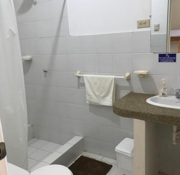 بنسيون Casa Blue Tortuga