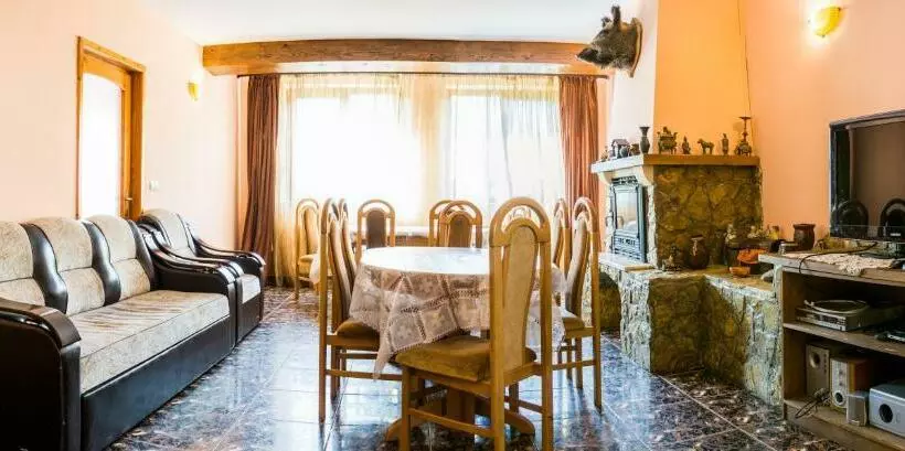 پانسیون Casa Rareş Suceviţa