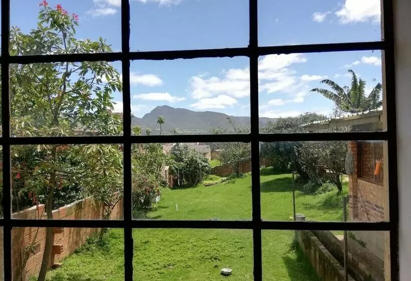 Majatalo Hostel La Abuela