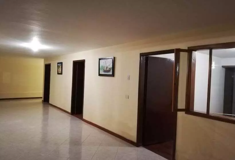 Majatalo Hostel La Abuela