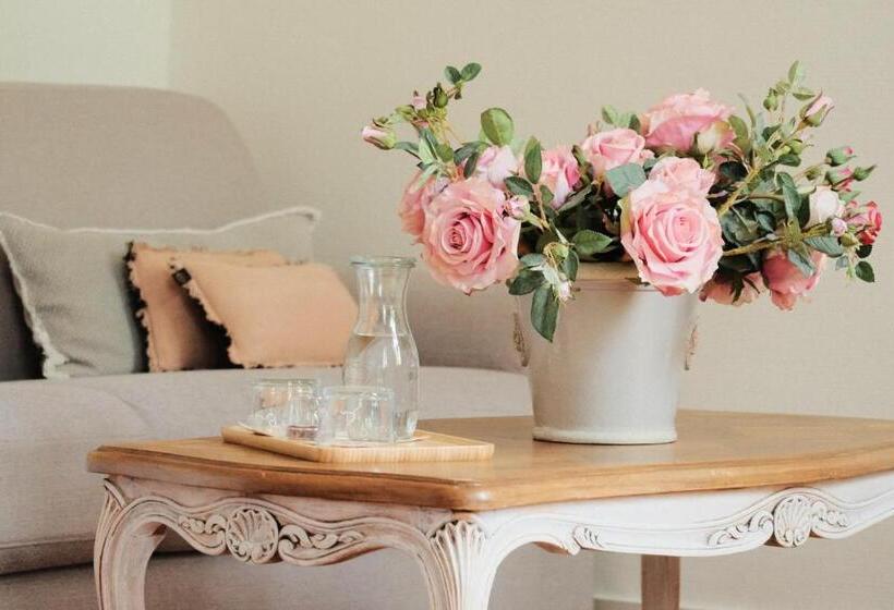 Пансион La Maison Reverdi