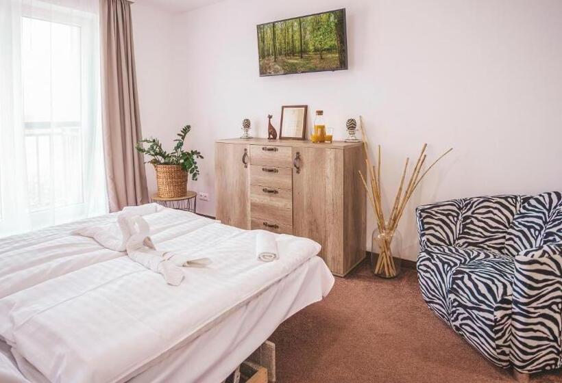 ペンション Malkia Penzion