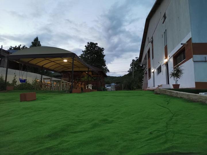 بنسيون Natalia Guesthouse