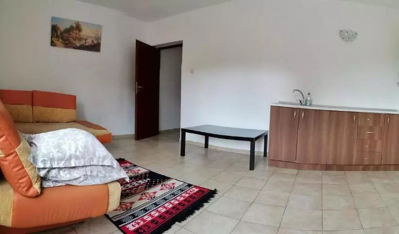 ペンション Natalia Guesthouse
