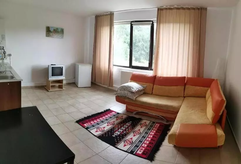 ペンション Natalia Guesthouse