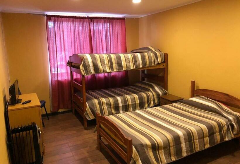 Pensión Y Residencial Aleros De Molina