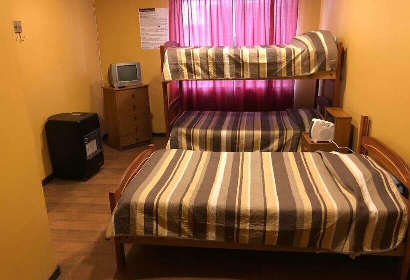 Pensión Y Residencial Aleros De Molina