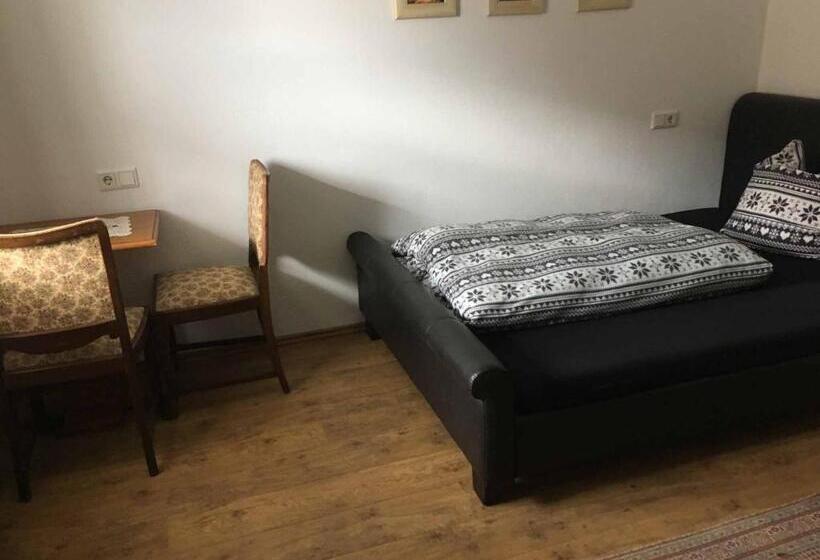 Pension Zur Schmied'n