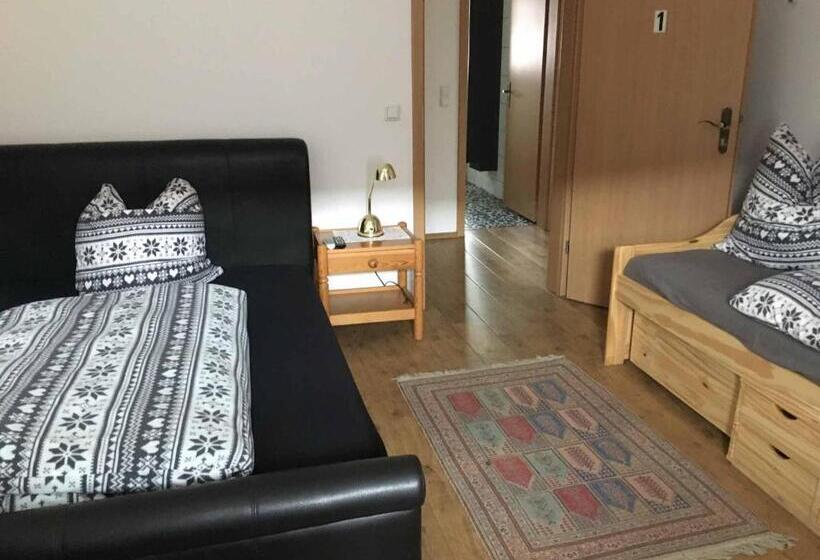 Pension Zur Schmied'n