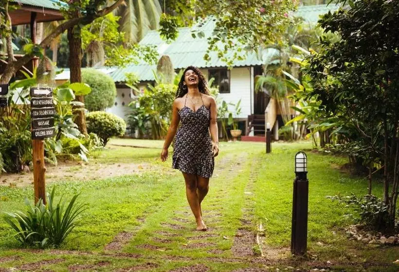 Lomakeskus Orion Healing Centre