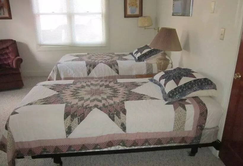 Aamiaismajoitus (B&B) Dodgeton Creek Inn