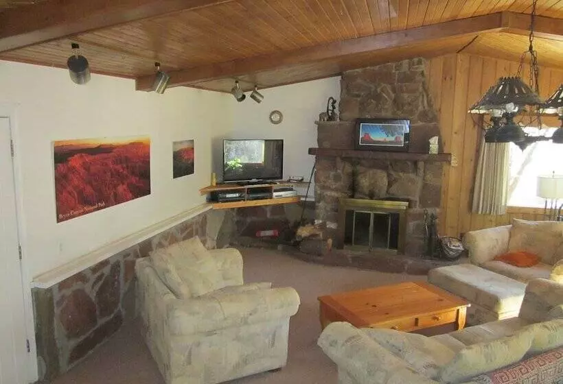 Aamiaismajoitus (B&B) Dodgeton Creek Inn