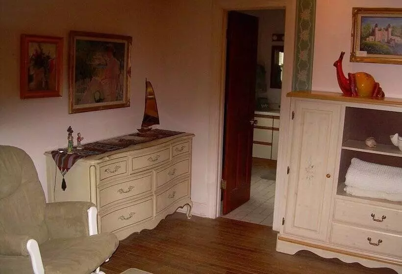 Aamiaismajoitus (B&B) Dodgeton Creek Inn