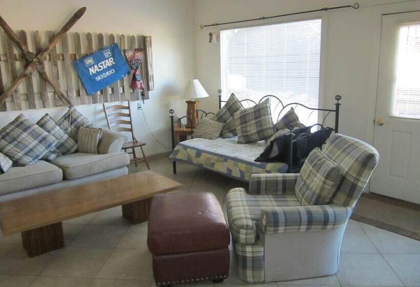 住宿加早餐 Dodgeton Creek Inn