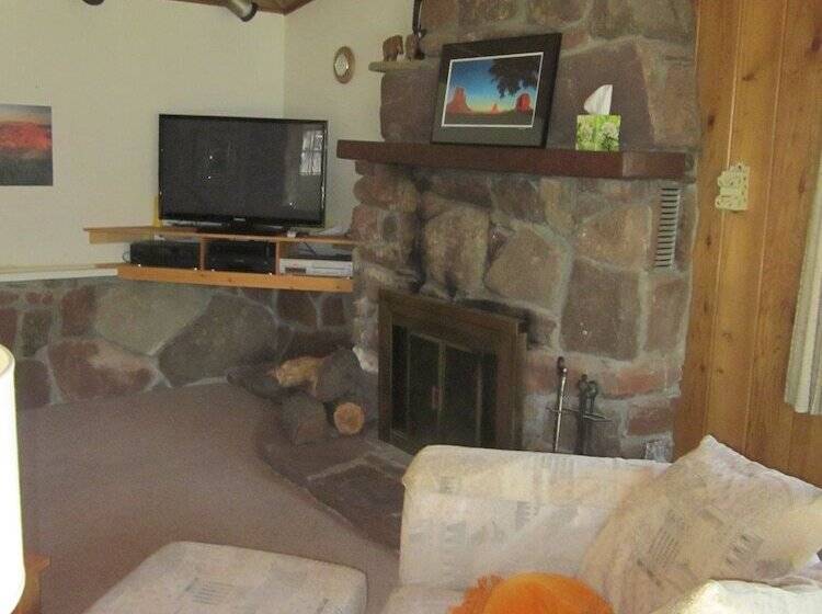 住宿加早餐 Dodgeton Creek Inn