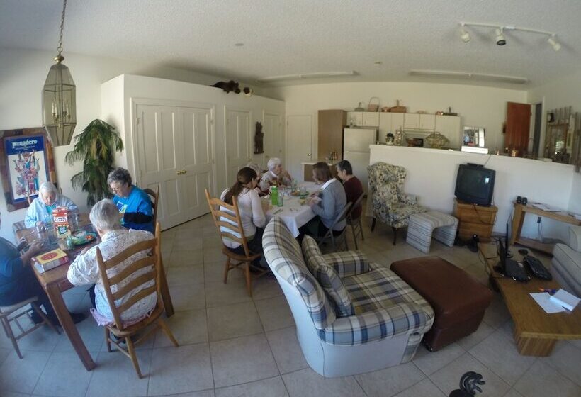 住宿加早餐 Dodgeton Creek Inn