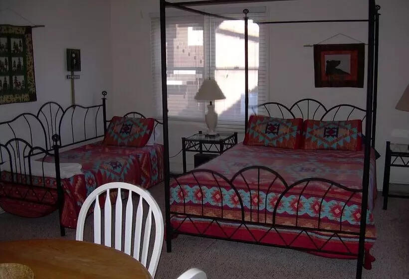 Aamiaismajoitus (B&B) Dodgeton Creek Inn