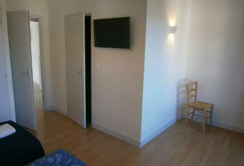 ベッドアンドブレックファースト Les Dimathal