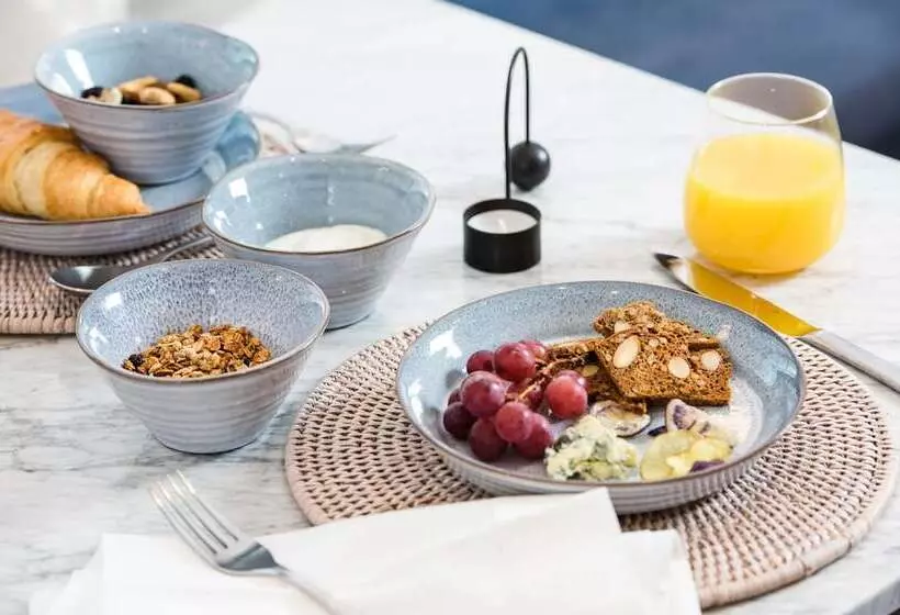 Aamiaismajoitus (B&B) One Shore Street